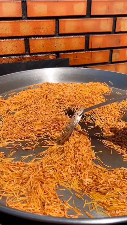 1.- Friggere le tagliatelle