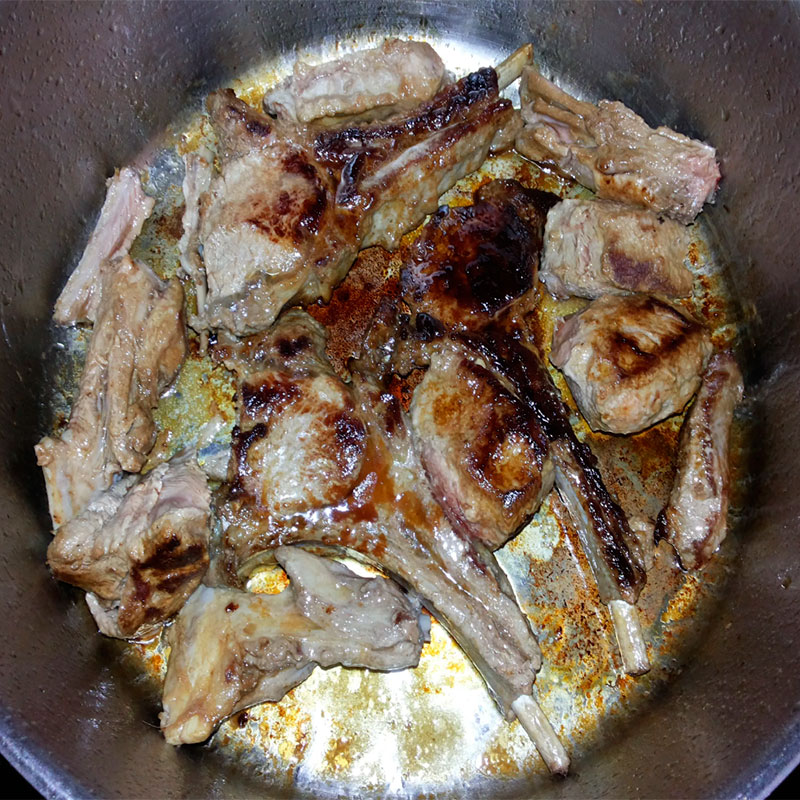 1.- Cuocere il cinghiale a fuoco lento