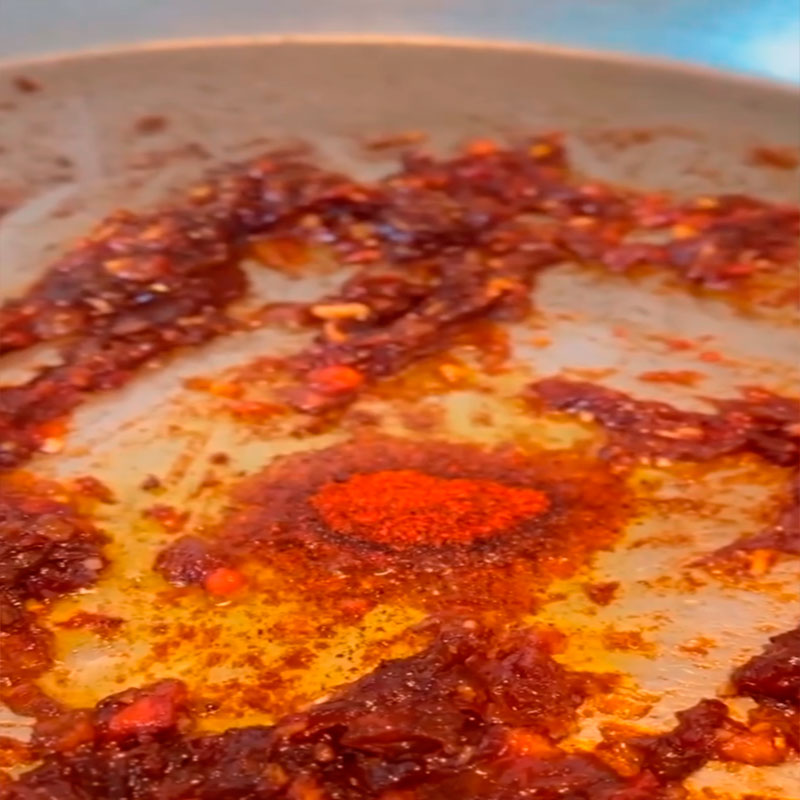 6.- Aggiungere la paprika