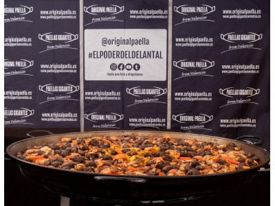 Ricetta di @originalpaella: Riso al forno nella paella