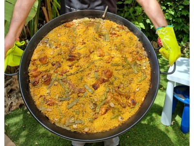 Come preparare la prima paella, passo dopo passo