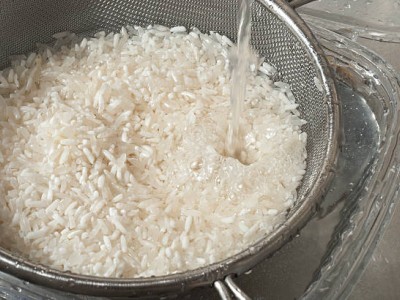 Devo lavare il riso per la mia paella?